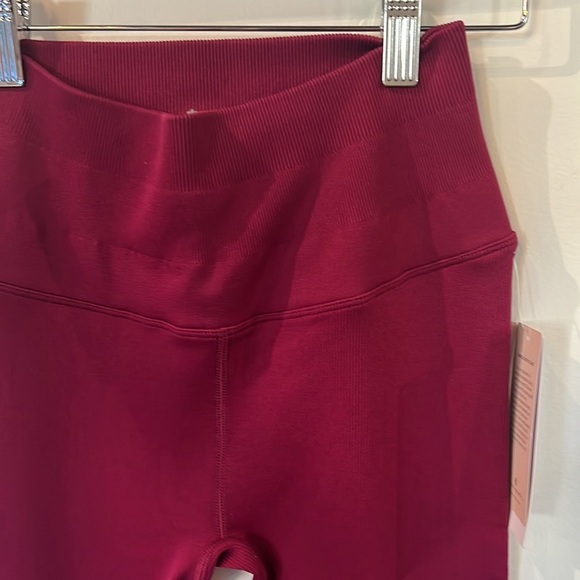 Spiritual Gangster Love Sculpt legging - Picture 4 of 5